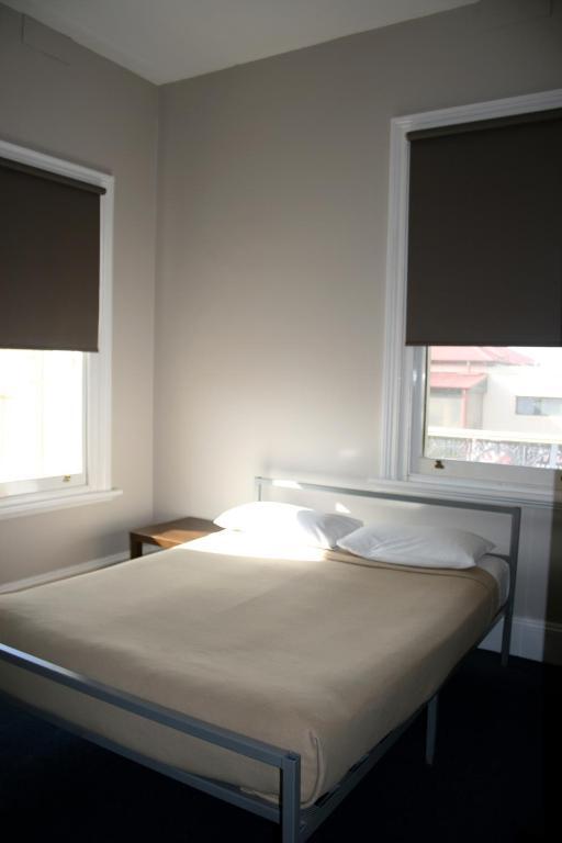 Glenelg Beach Hostel Habitación foto